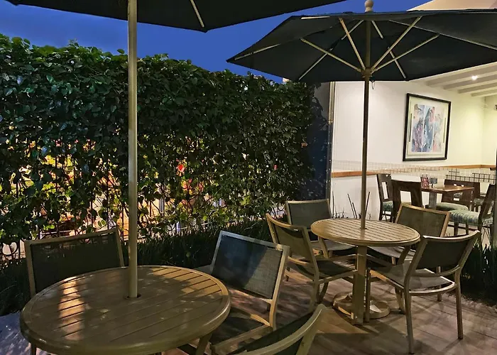 Atenas Plaza Hotel 4*